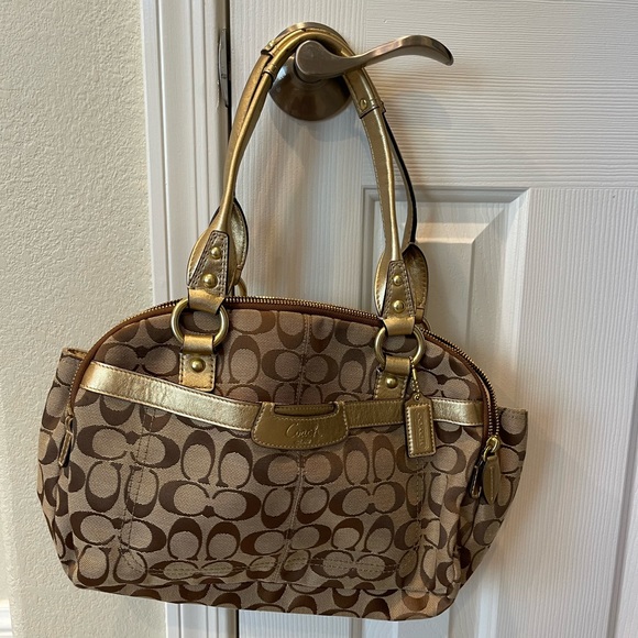 Coach Purse - Picture 1 of 5